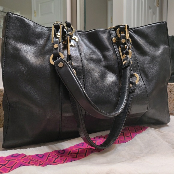 Tory Burch Handbags - 1 DAY SALE🔥Tory Burch Nico East/West Tote